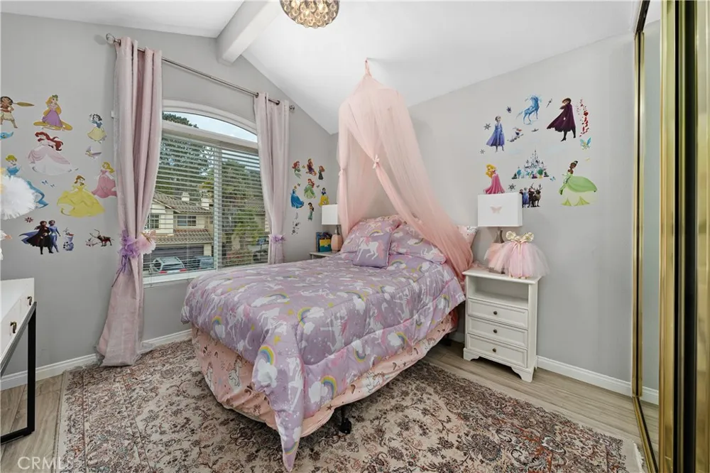 27 Rosy Finch Ln Aliso Viejo, CA 92656