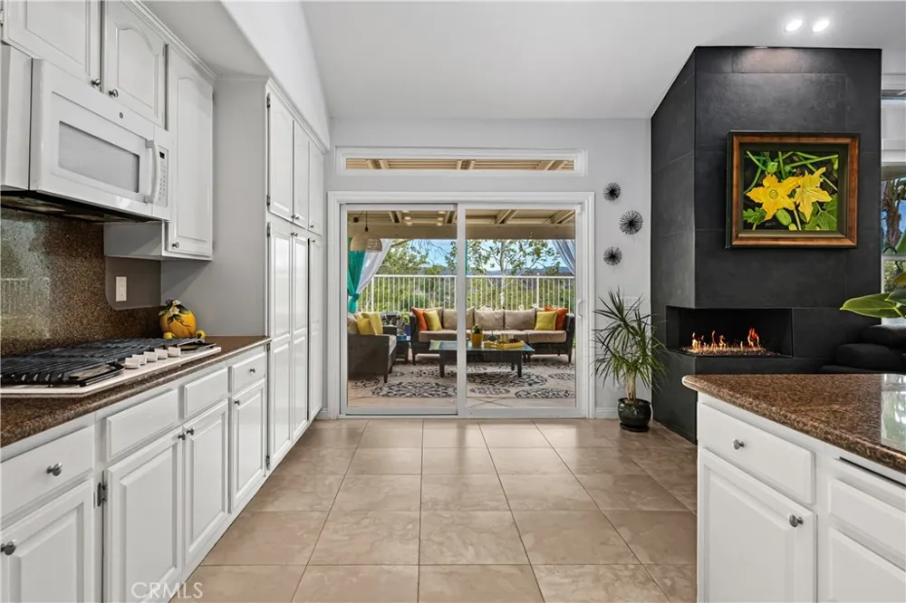 27 Rosy Finch Ln Aliso Viejo, CA 92656