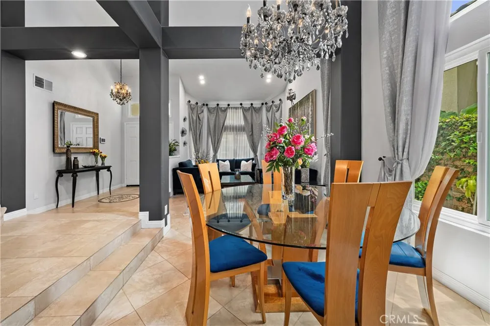 27 Rosy Finch Ln Aliso Viejo, CA 92656