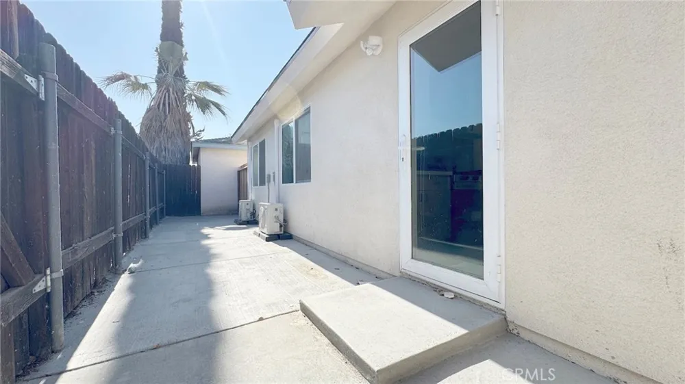 284 Palm Avenue #D Upland, CA 91786