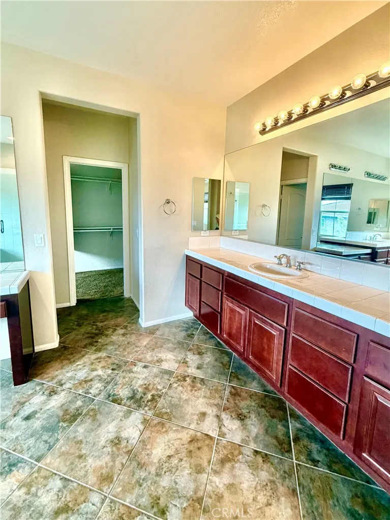 45535 Seagull Way Temecula, CA 92592