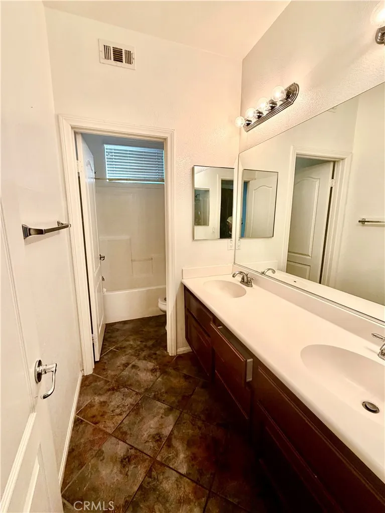 45535 Seagull Way Temecula, CA 92592