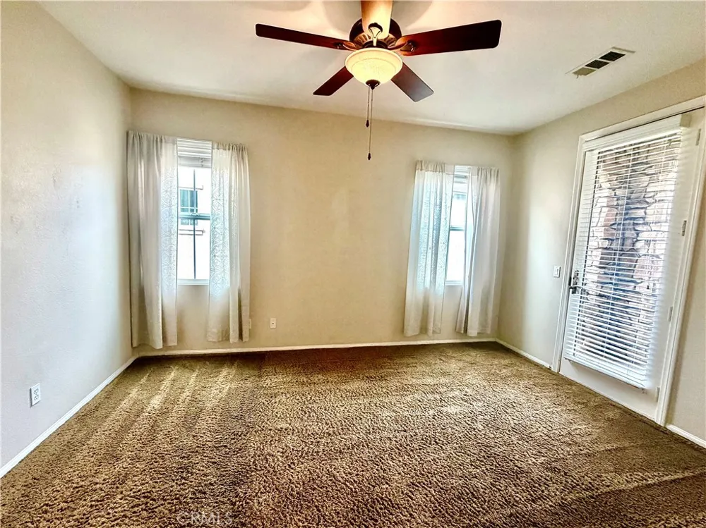 45535 Seagull Way Temecula, CA 92592