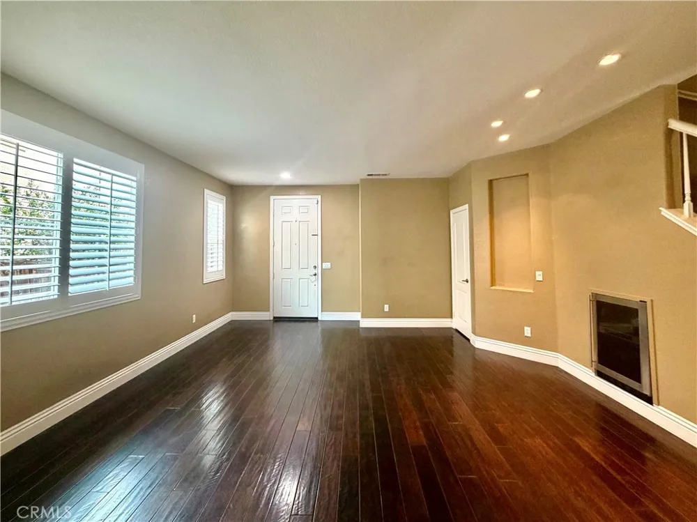 45535 Seagull Way Temecula, CA 92592