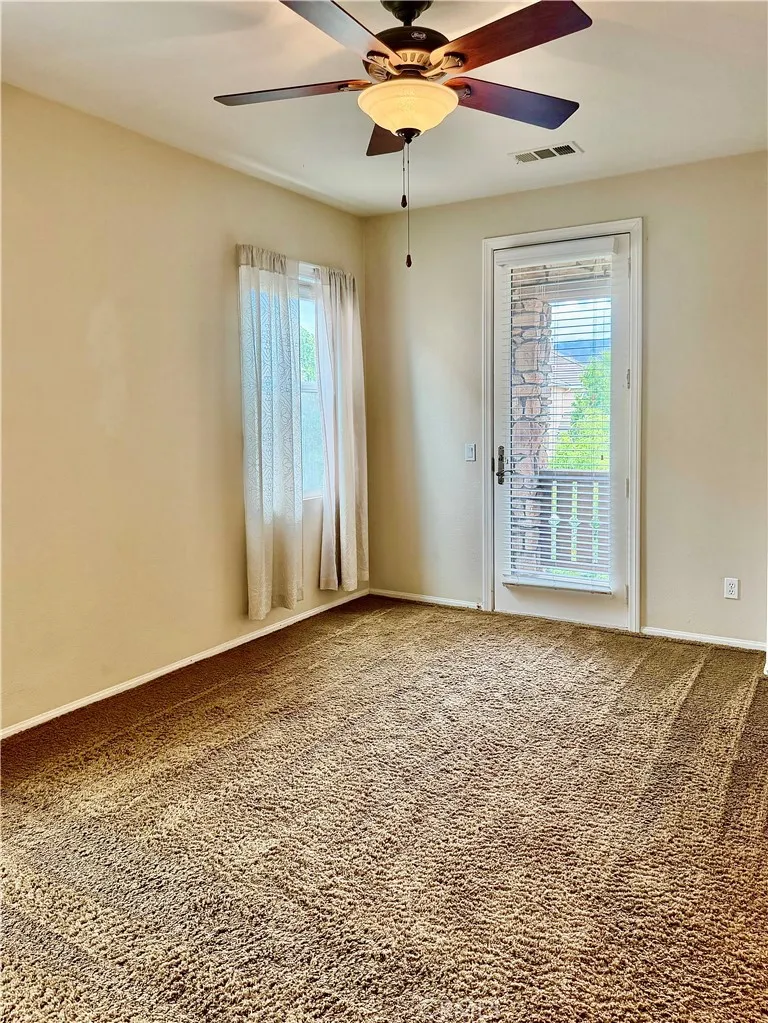 45535 Seagull Way Temecula, CA 92592