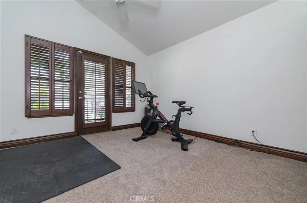 24692 Kings Road Laguna Niguel, CA 92677