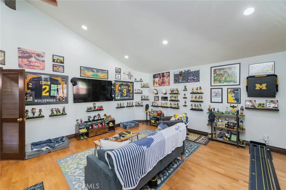 24692 Kings Road Laguna Niguel, CA 92677