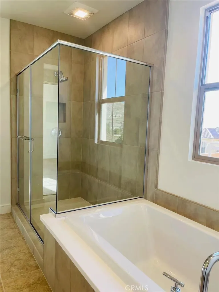 111 Spotted Quail Irvine, CA 92618