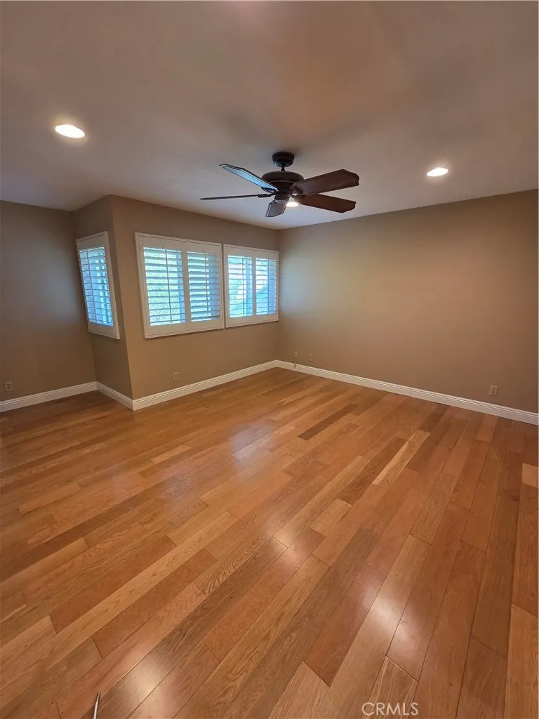 7 Singingwood Irvine, CA 92614