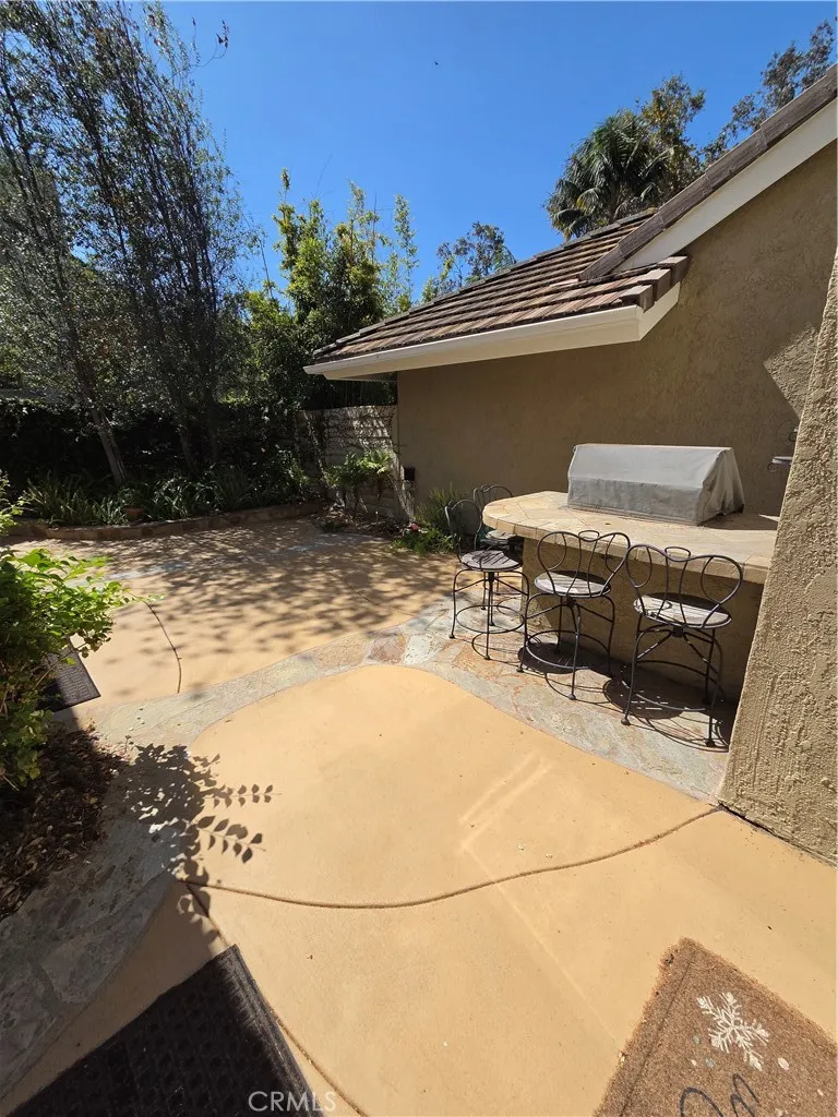 7 Singingwood Irvine, CA 92614