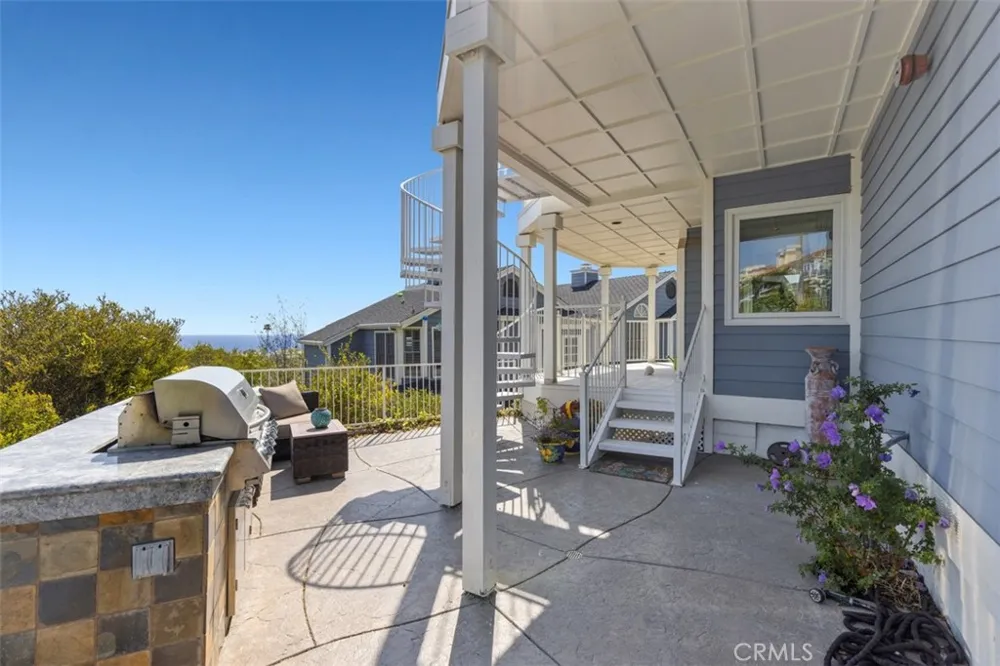 24448 Alta Vista Drive #21 Dana Point, CA 92629