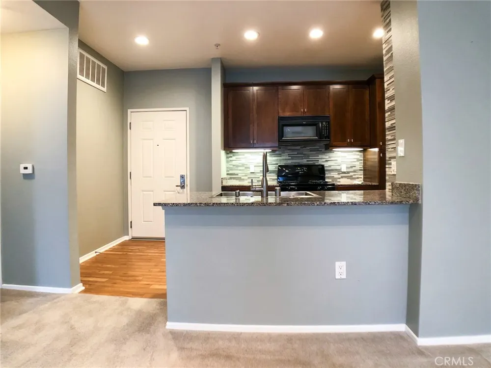 1302 Scholarship Irvine, CA 92612