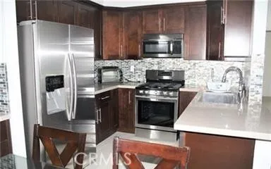 16 Carmesi Rancho Santa Margarita, CA 92688