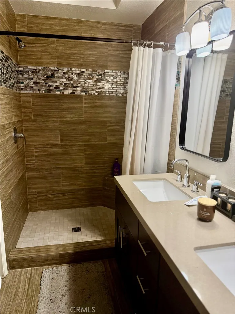 16 Carmesi Rancho Santa Margarita, CA 92688