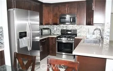 16 Carmesi Rancho Santa Margarita, CA 92688