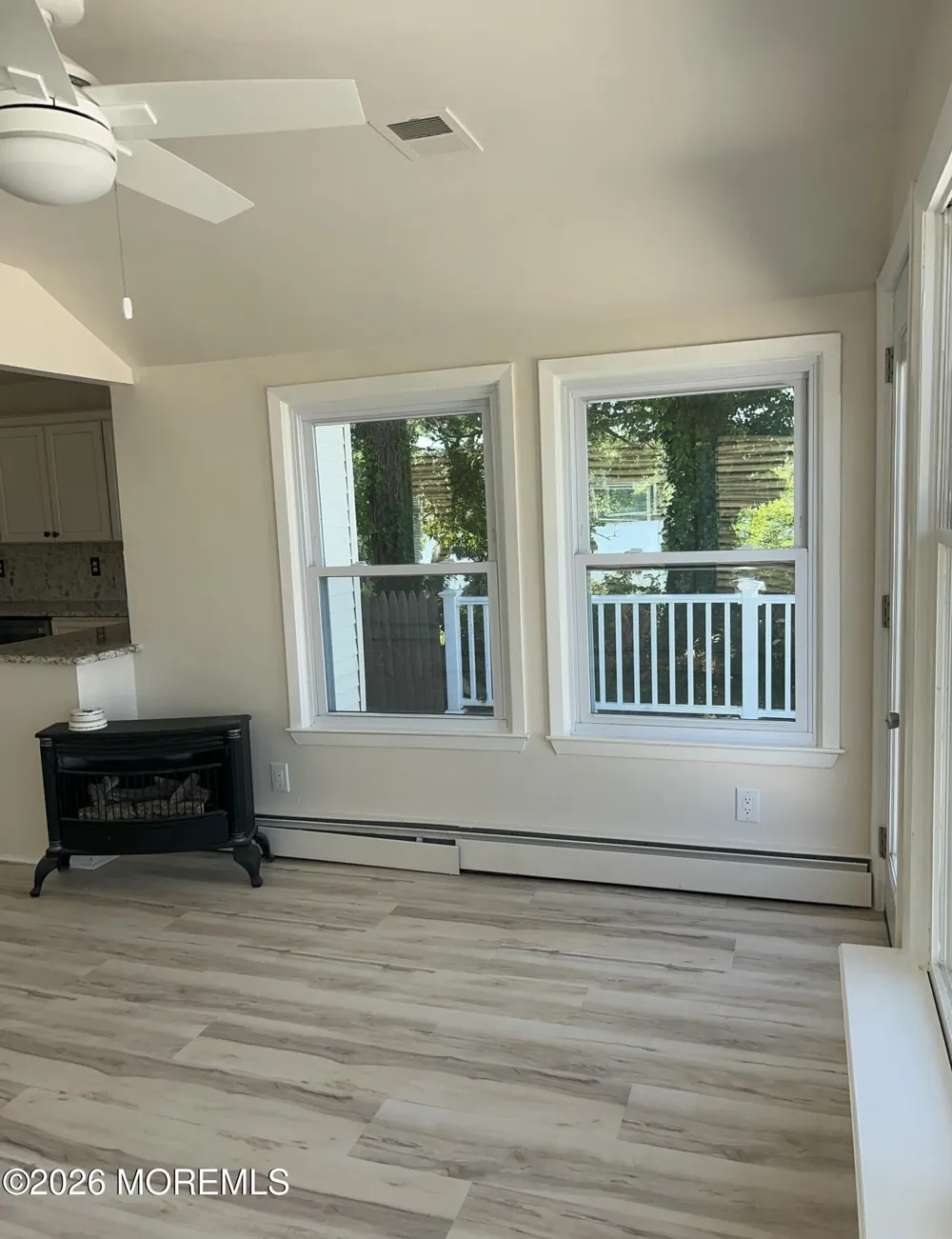 12 w. Riverside drive) Brick, NJ 08723