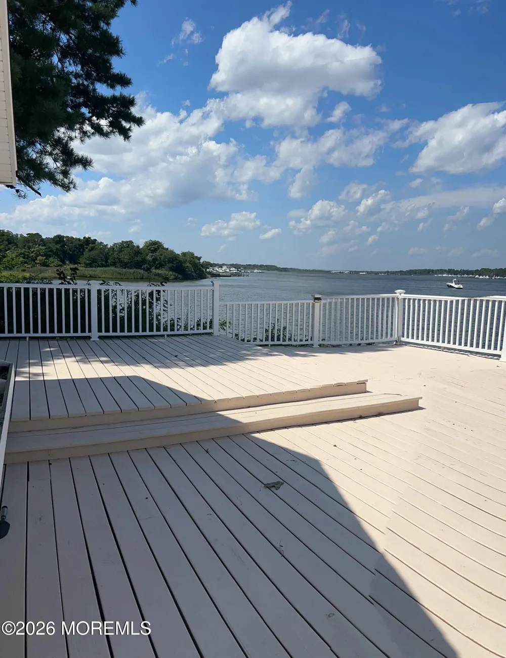 12 w. Riverside drive) Brick, NJ 08723