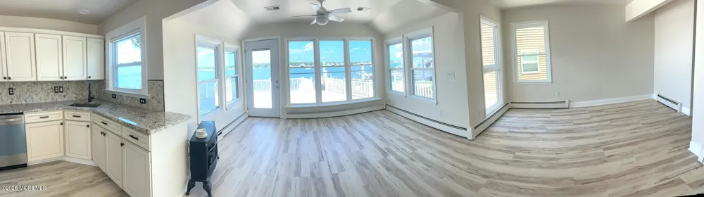 12 w. Riverside drive) Brick, NJ 08723