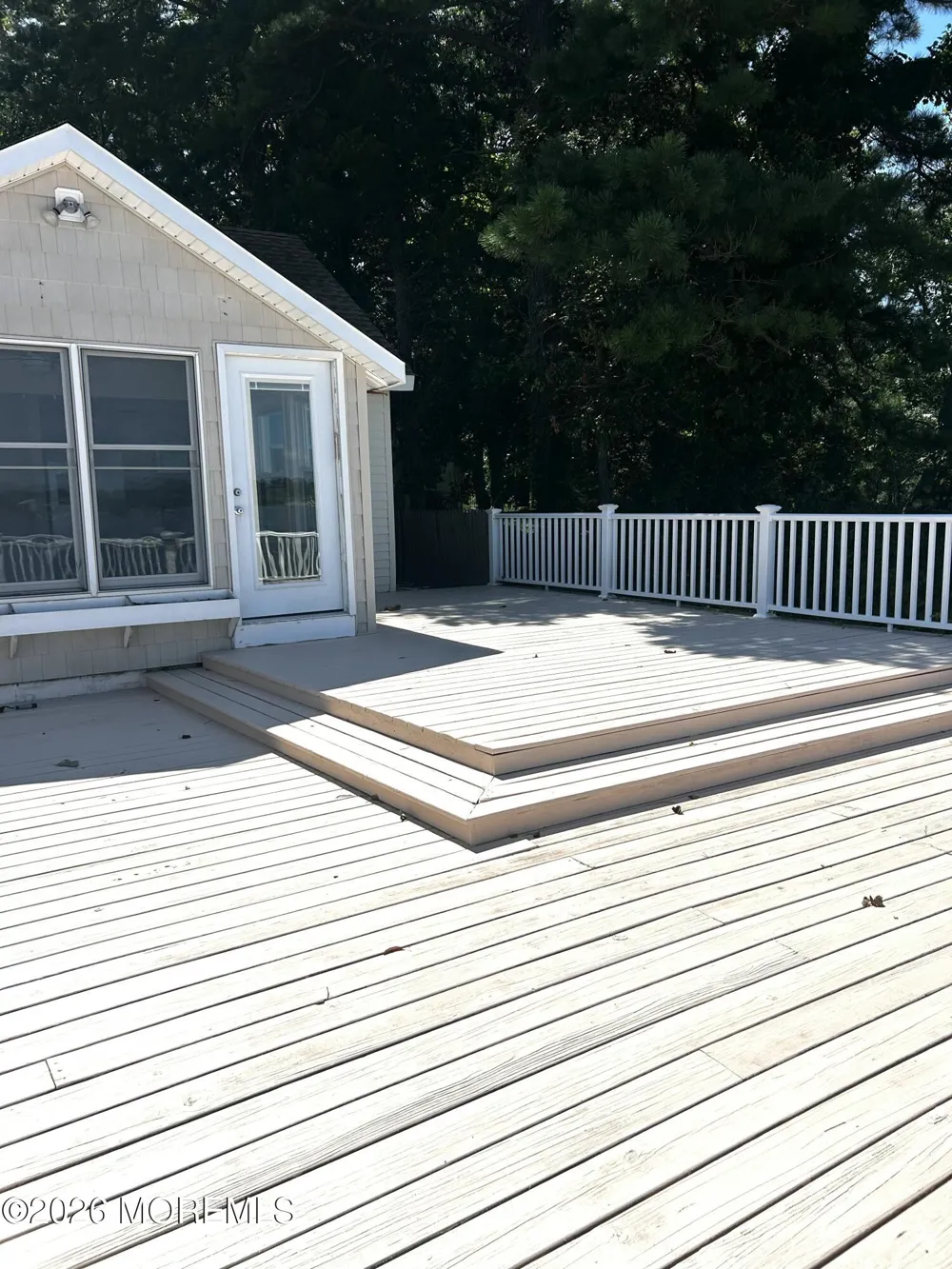 12 w. Riverside drive) Brick, NJ 08723