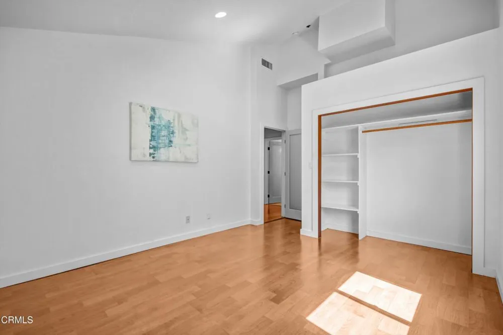 5721 Haneman Street Los Angeles, CA 90042
