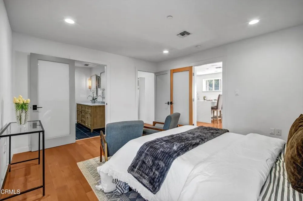 5721 Haneman Street Los Angeles, CA 90042