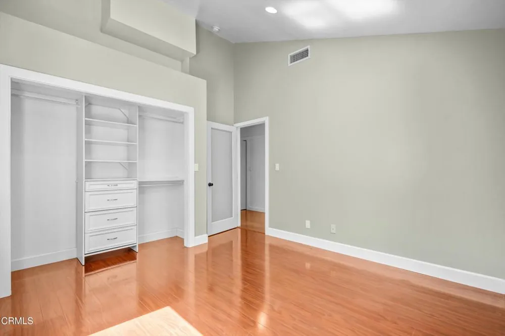 5721 Haneman Street Los Angeles, CA 90042