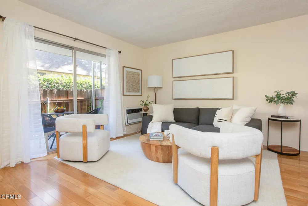 537 S Euclid Avenue #2 Pasadena, CA 91101