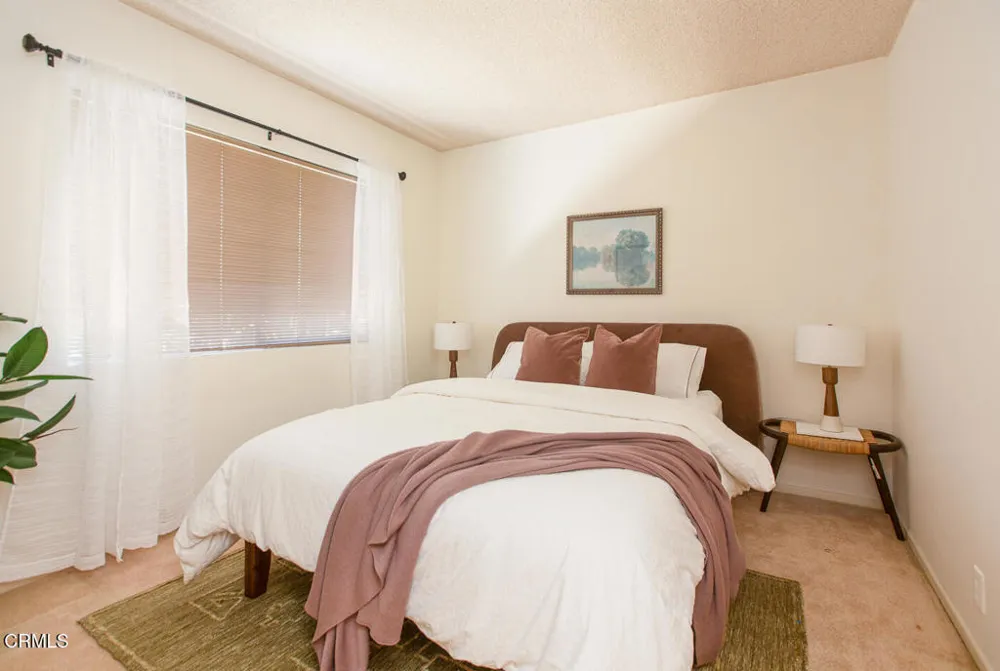 537 S Euclid Avenue #2 Pasadena, CA 91101