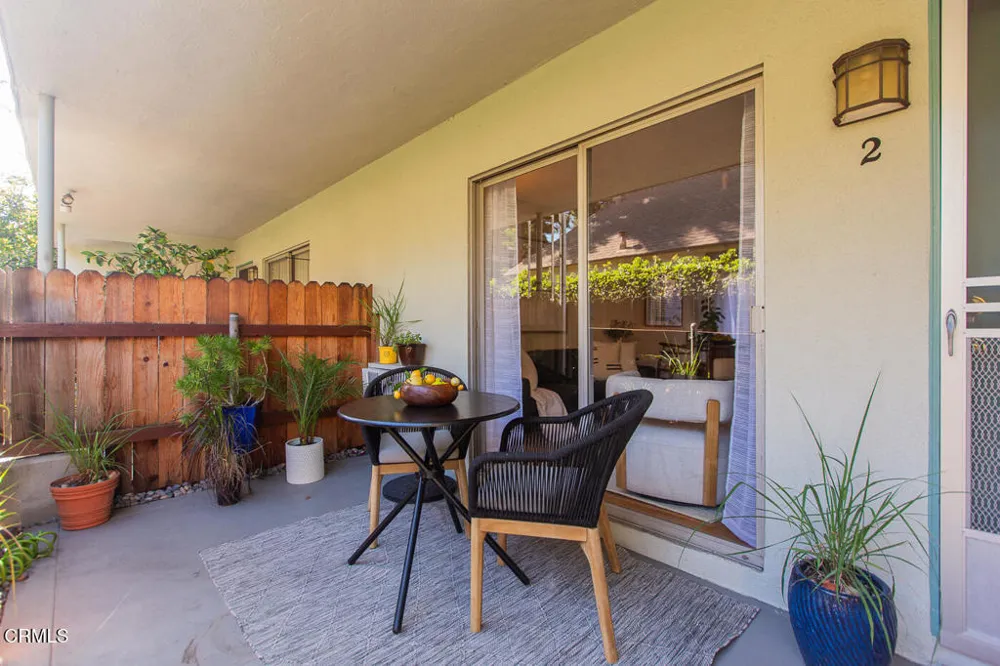 537 S Euclid Avenue #2 Pasadena, CA 91101