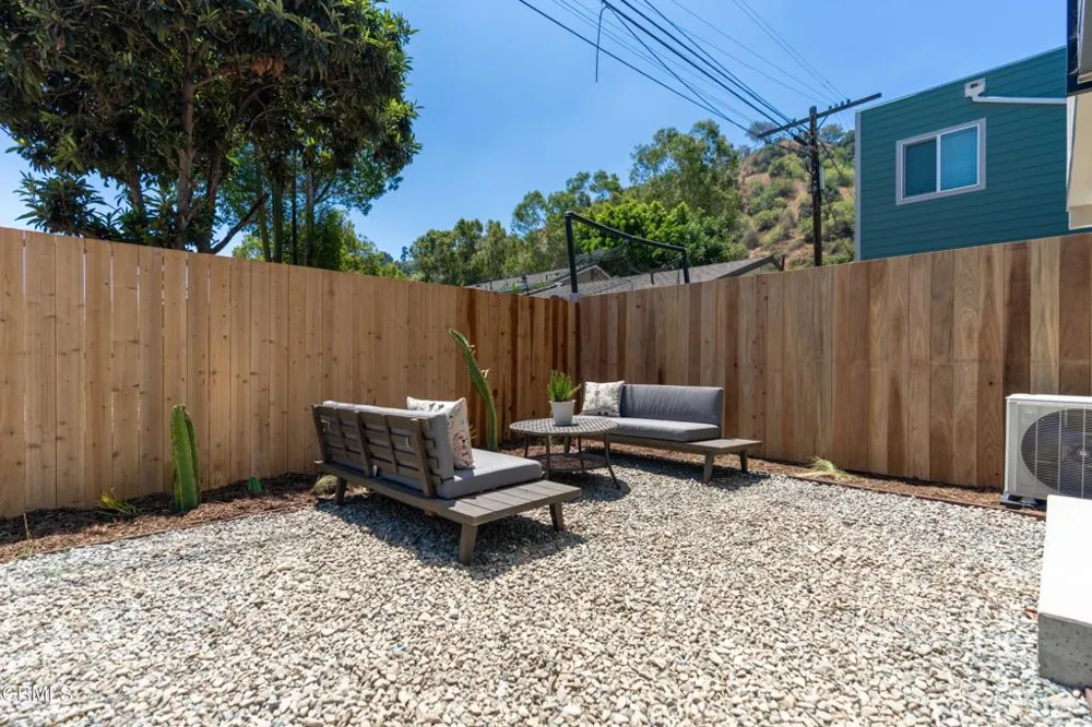 2222 Dorris Place Los Angeles, CA 90031
