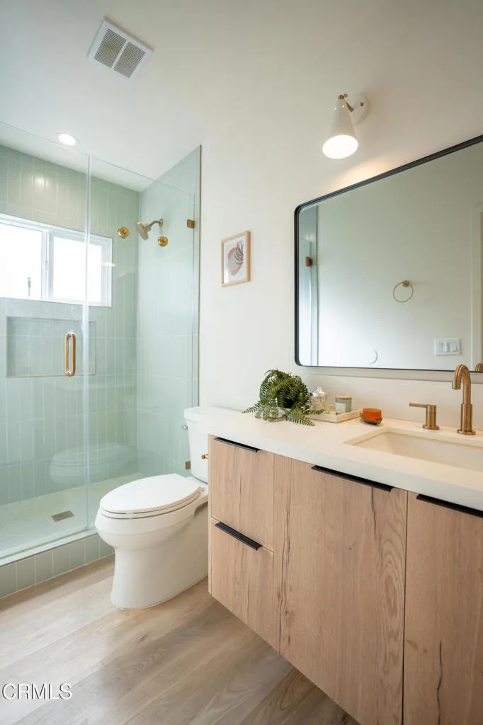 2222 Dorris Place Los Angeles, CA 90031