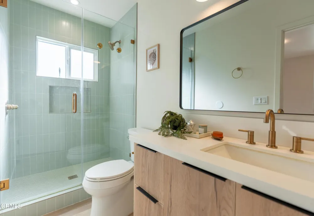 2222 Dorris Place Los Angeles, CA 90031