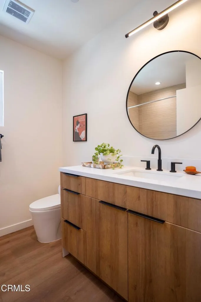 2222 Dorris Place Los Angeles, CA 90031