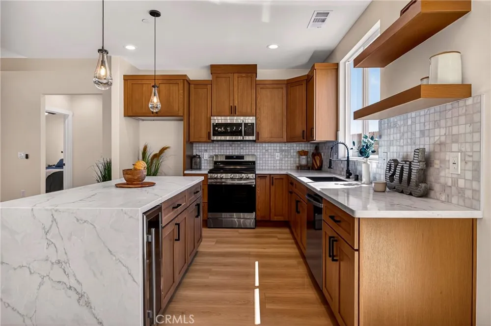 5693 Feather River Place Paradise, CA 95969