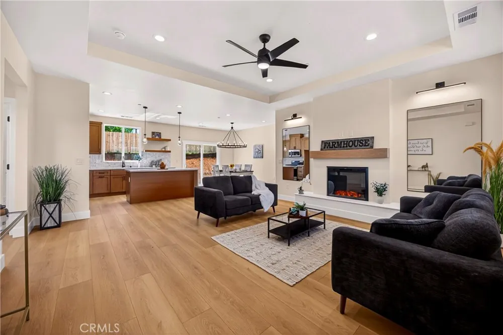 5693 Feather River Place Paradise, CA 95969