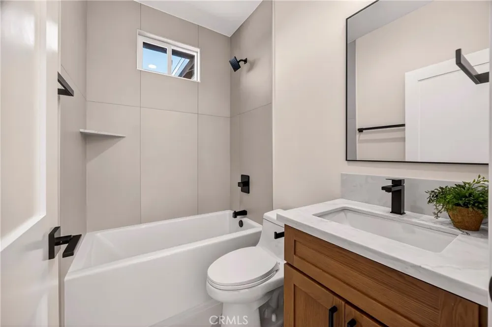 5693 Feather River Place Paradise, CA 95969