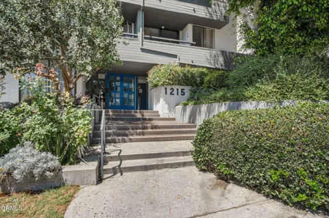 1215 Olive Drive #208