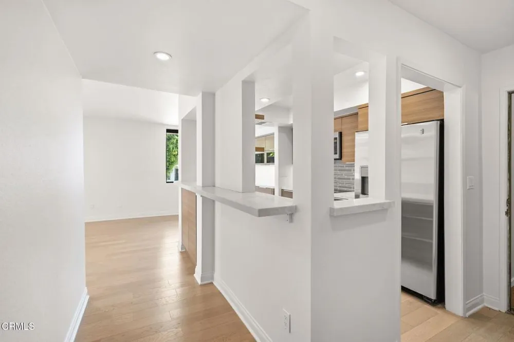 1215 Olive Drive #208 West Hollywood, CA 90069