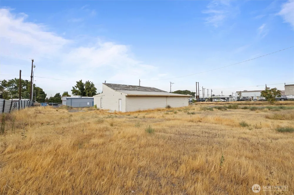 209 Washington Street Kennewick, WA 99336