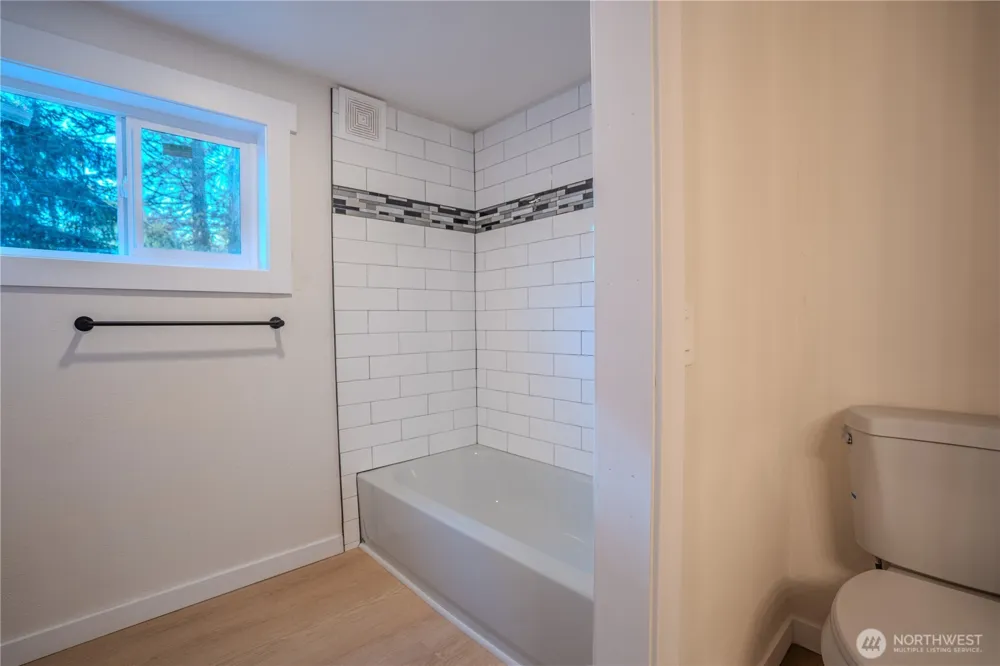 909 Fir Street NE Olympia, WA 98506
