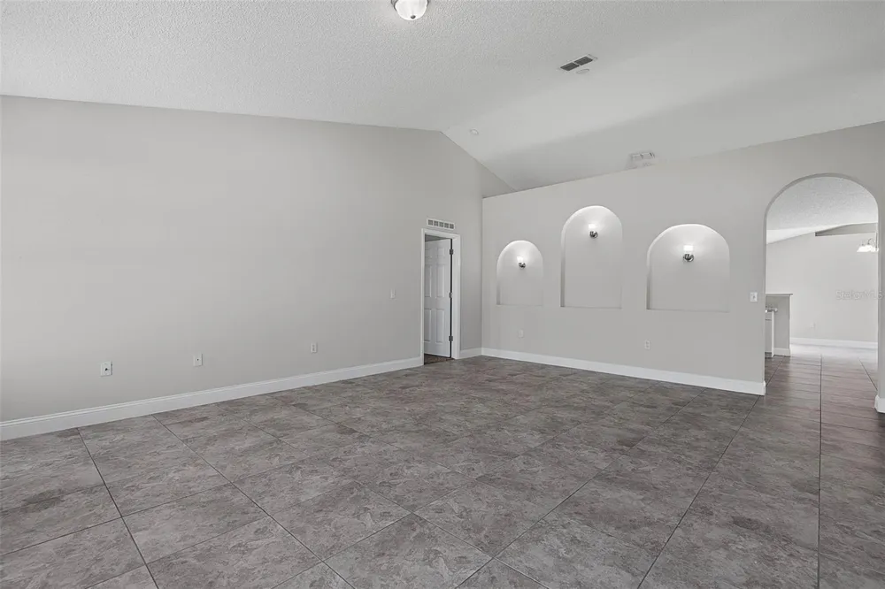 34 FIRETHORN LANE Palm Coast, FL 32137