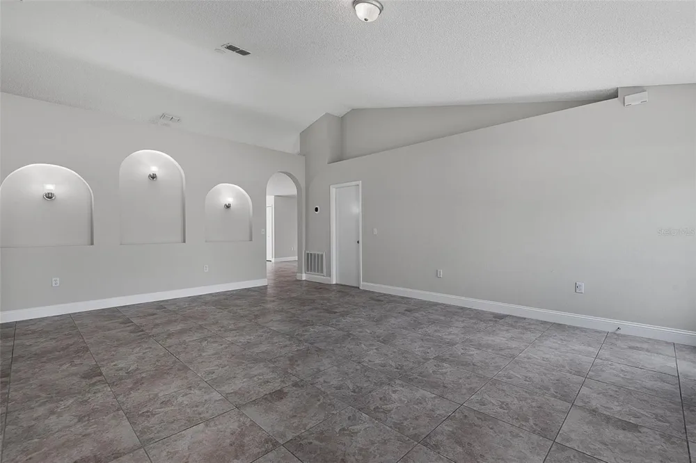 34 FIRETHORN LANE Palm Coast, FL 32137