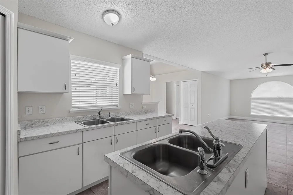 34 FIRETHORN LANE Palm Coast, FL 32137