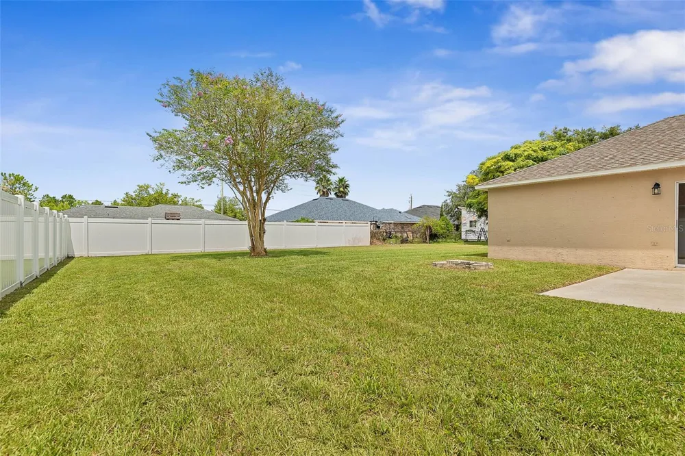 34 FIRETHORN LANE Palm Coast, FL 32137