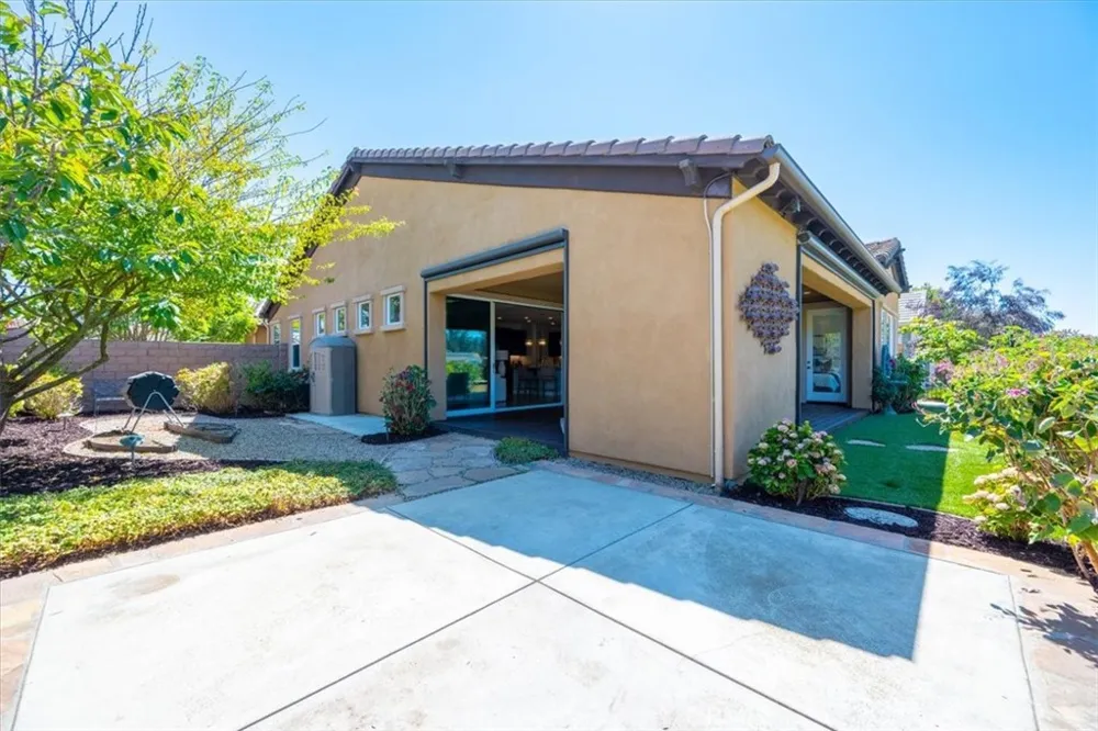 1476 Vista Tesoro Nipomo, CA 93444
