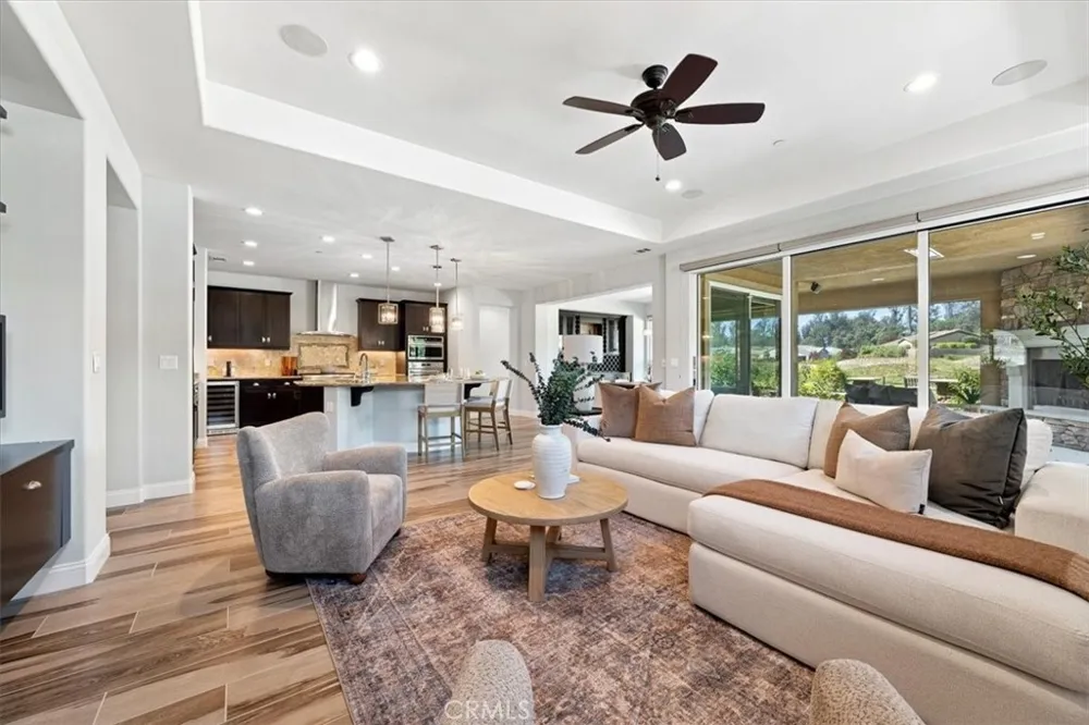 1476 Vista Tesoro Nipomo, CA 93444