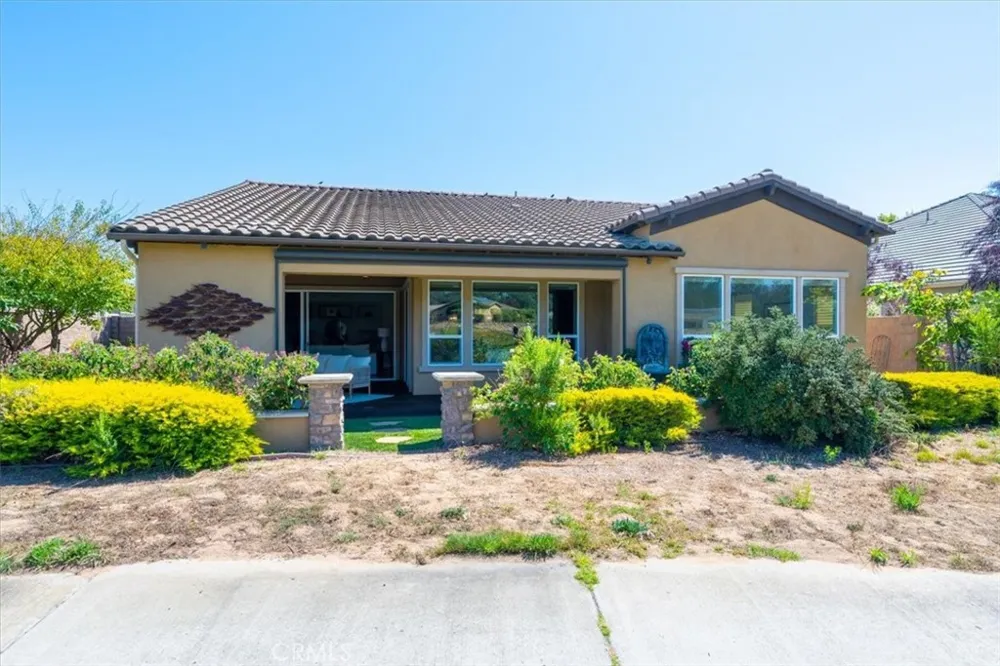 1476 Vista Tesoro Nipomo, CA 93444