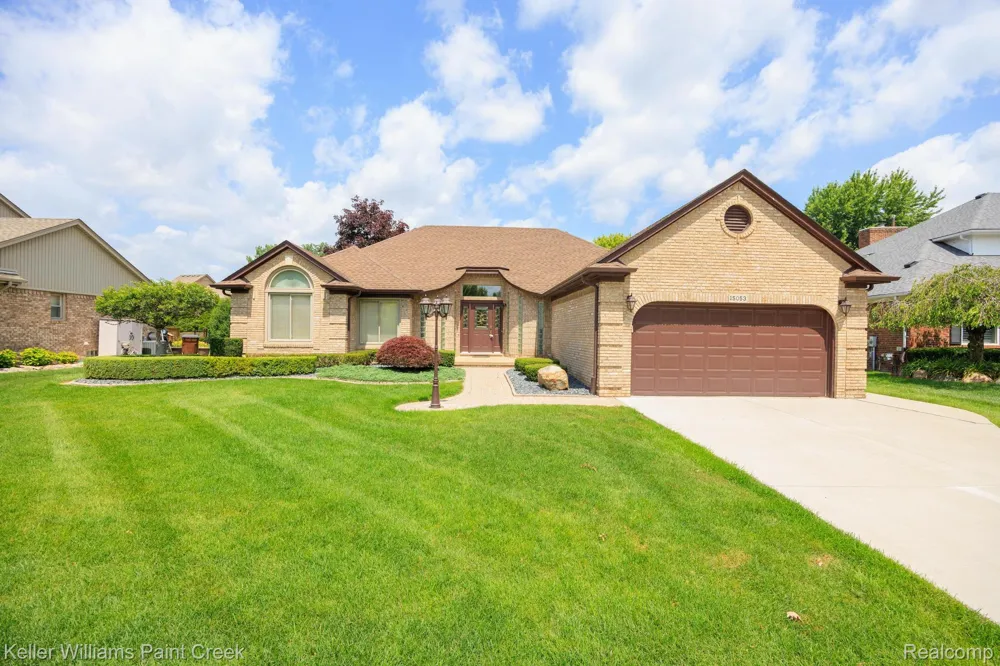 15053 Hillcrest Lane Shelby Charter Township, MI 48315