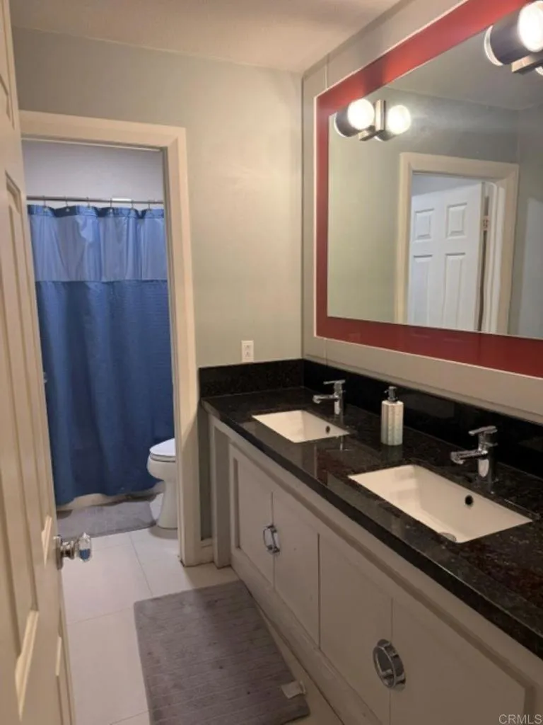 2472 A Zuniga Court Calexico, CA 92231