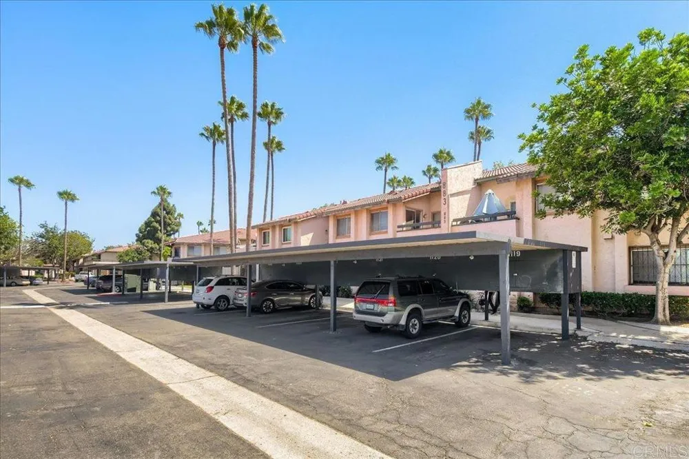883 W San Ysidro Boulevard #10 San Ysidro, CA 92173